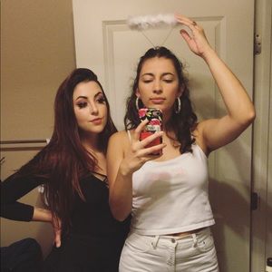 Meet your Posher, Mia